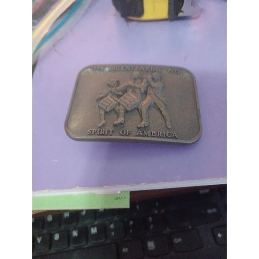 Vintage 1776 1976 Bicentennial Spirit of America Brass Belt Buckle USA